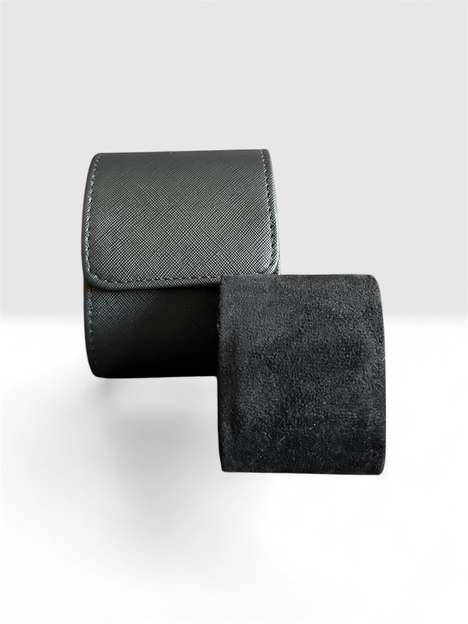 Black 1-Slot Watch Roll